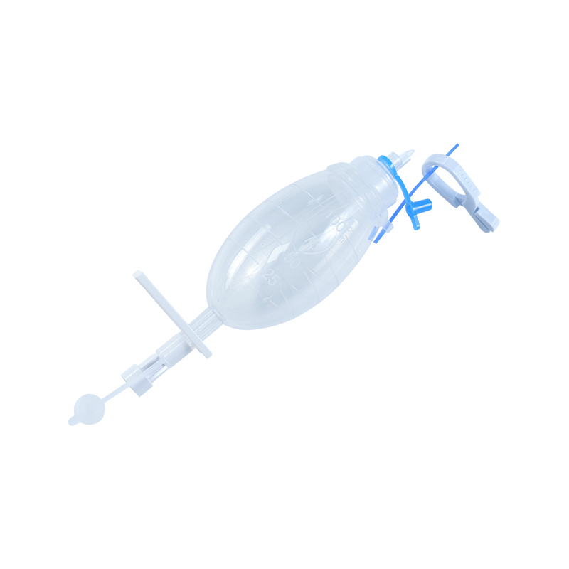 La surface du réservoir de silicone est-elle traitée pour empêcher la contamination?